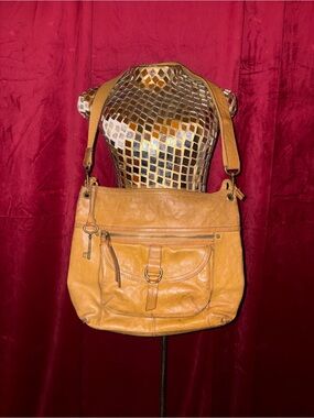 Fossil Vintage Brown Leather Shoulder Bag